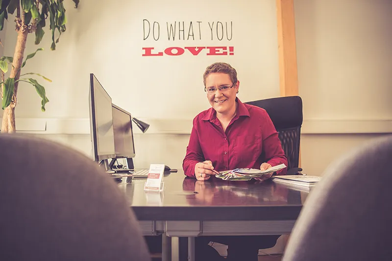 Silke Kronen, Mediengestaltering für Digital- und Printmedien, Kommunikationswirtin